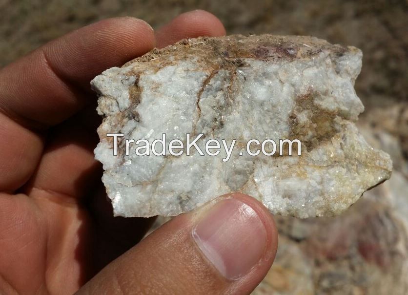 High Quality Barite Mineral 99% Whiteness Barytes Lumps Ore