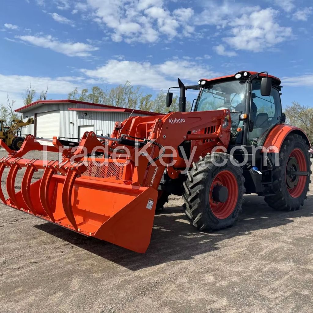 Fairly Used Kubota M7060 70hp farm Tractor with front loader
