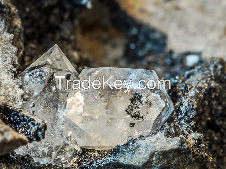 Rough Diamonds,Natural diamond , cut and uncut Diamond 