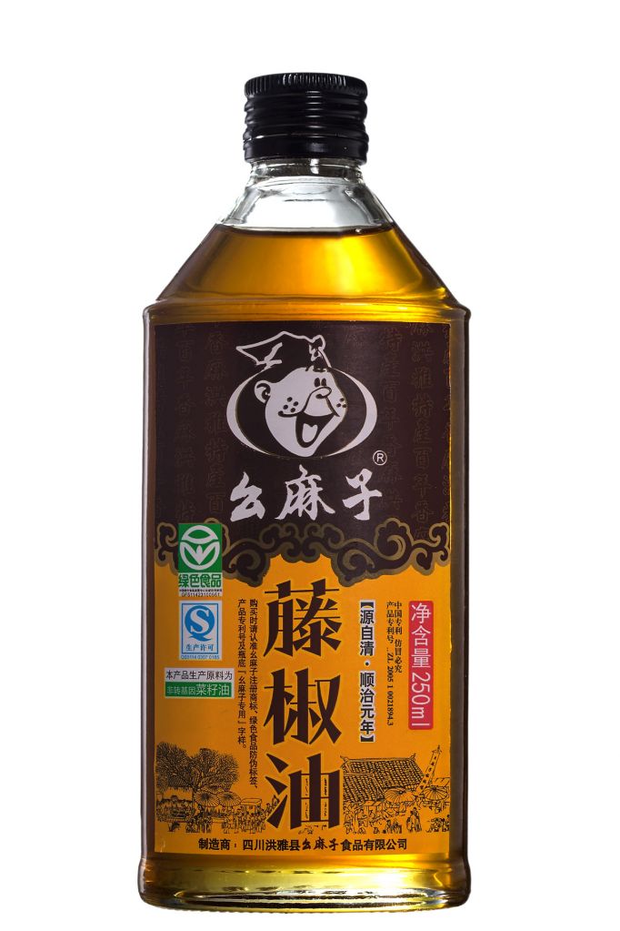 Chinese seasoning oil 250ml sichuan vine pepper oil