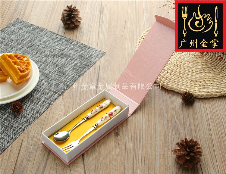 Tableware Items From Chinese Manufacturer