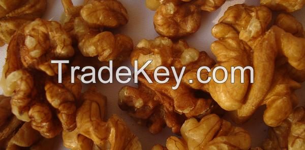 Walnut Kernels