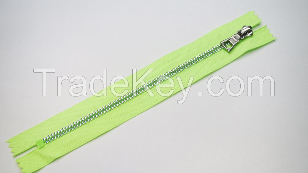 3# close ended metal zipper with special teeth