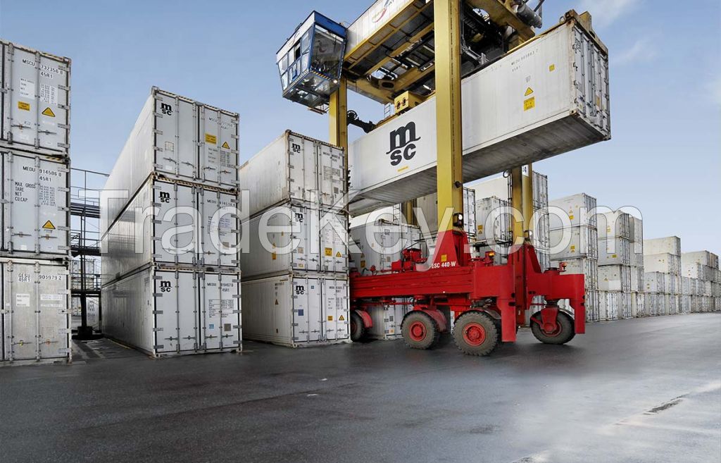 container shipping & cargo services