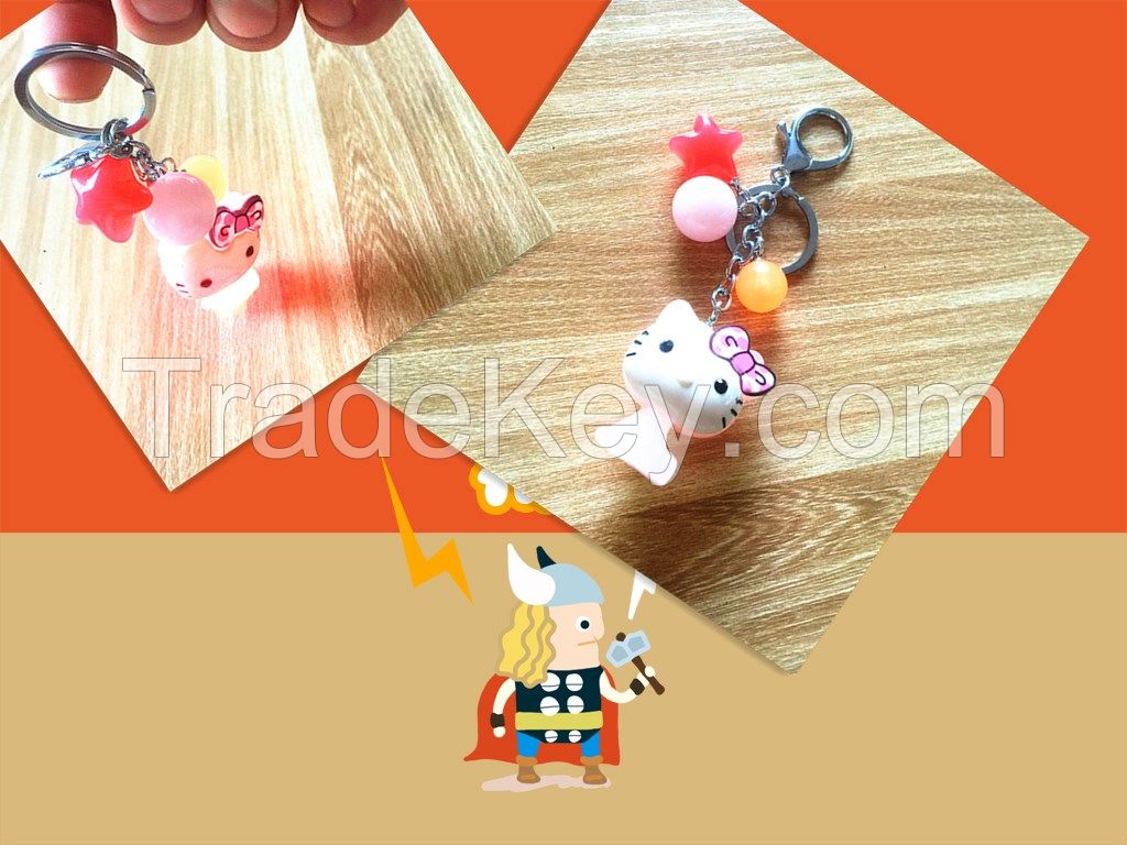 GOOD Kitty cat light key chain