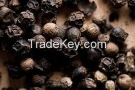 Black pepper, white pepper, chillies, bayleaf, 