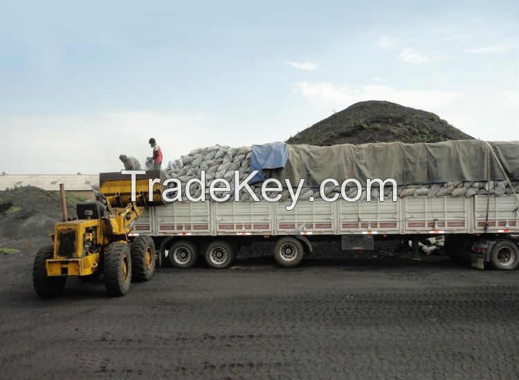 Hardwood charcoal in bulk from white quebracho