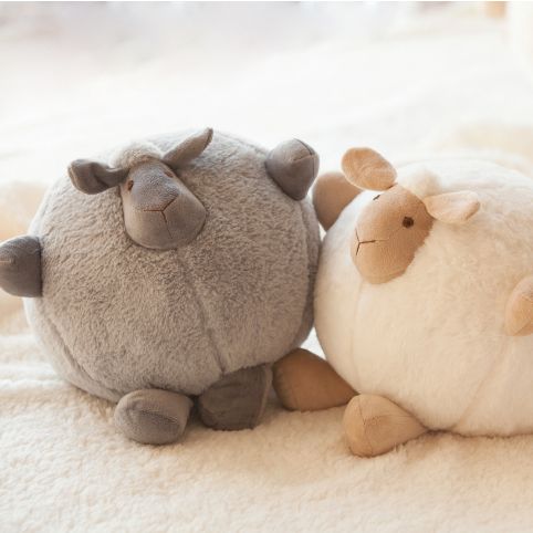 Cute little sheep dolls sheep soft toys sheep pillows