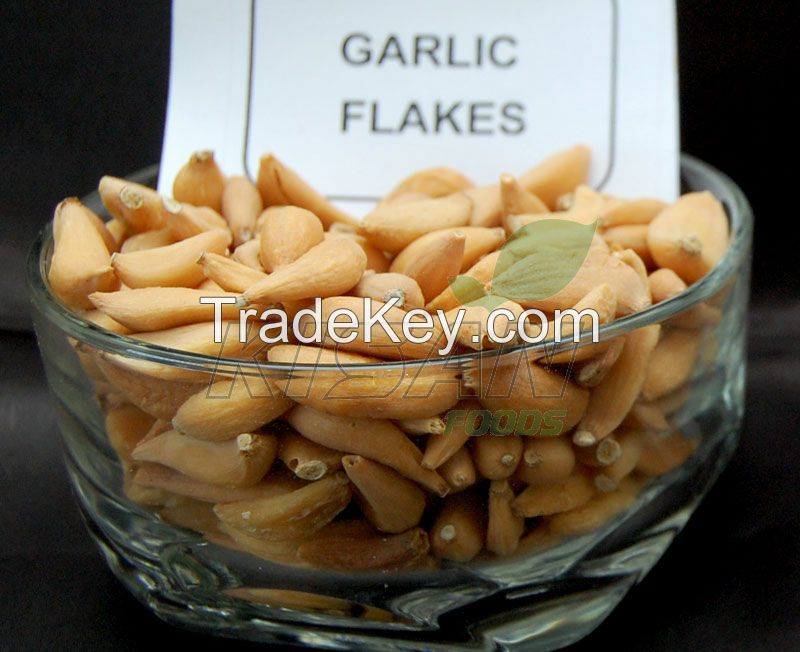 Bulk Packaging and Sliced Shape Garlic