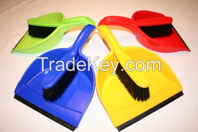 sells Dustpan and brush set