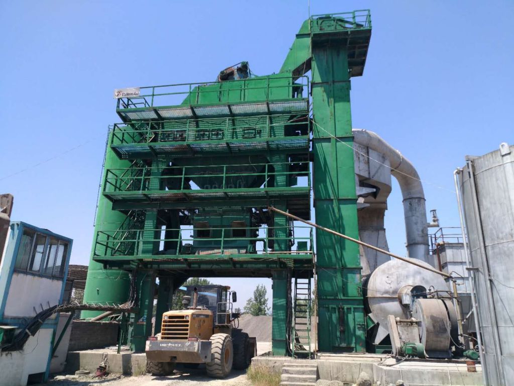 Sell USED TANAKA 3000 ASPHALT PLANT