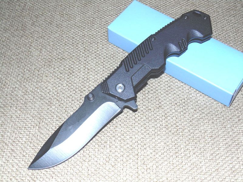 Camping pocket knife