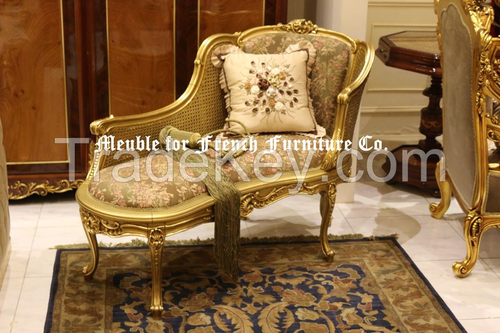 French Style Romantic Antique Chaise Longue