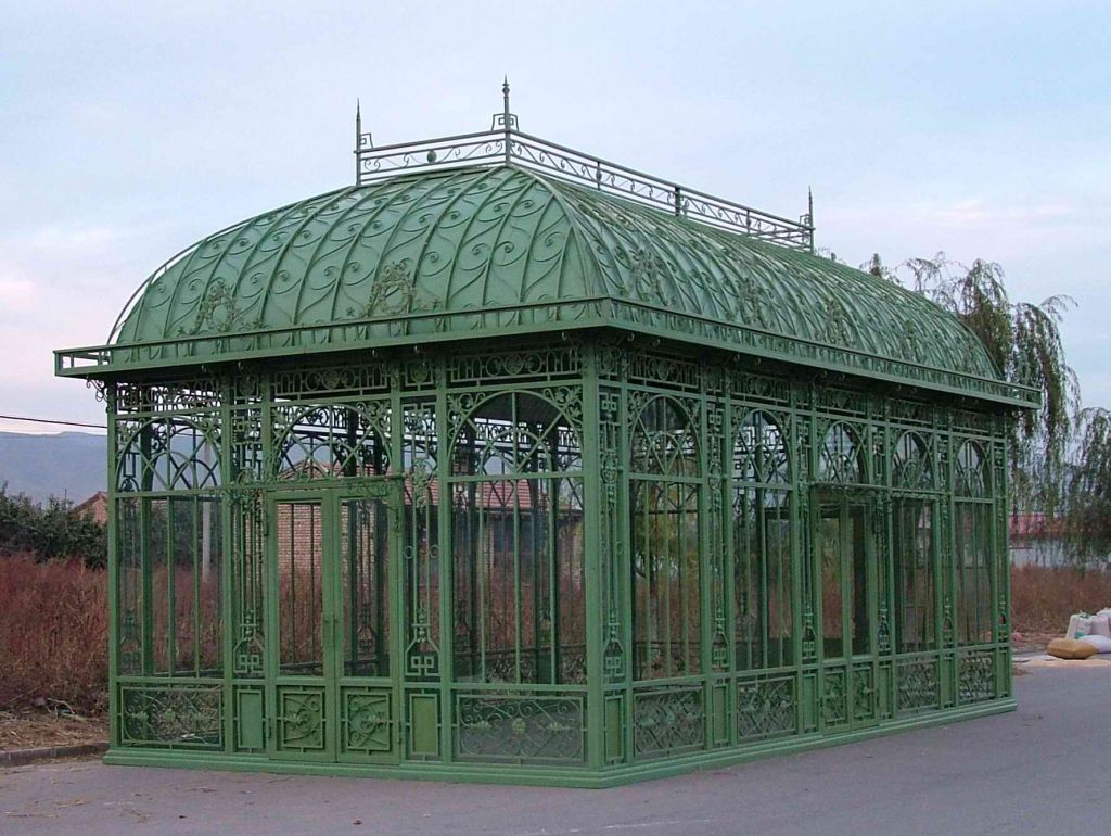 Classic garden iron greenhouse