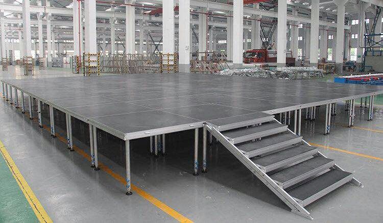 High quality Telescopic stage for outdoors event and rental