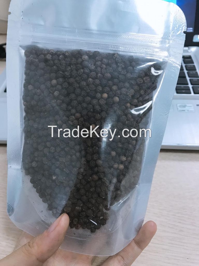 Black Pepper 550 g/l Cleaned