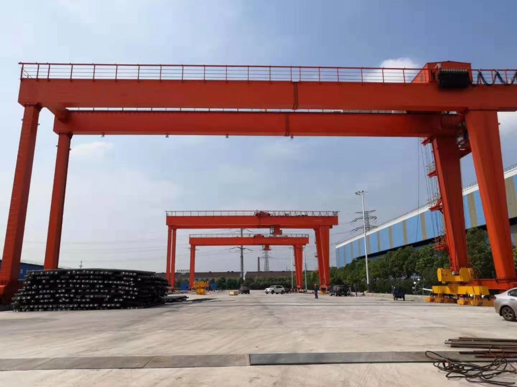 Double girder gantry crane