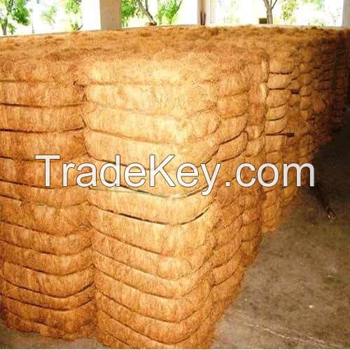 Natural raw coconut fiber