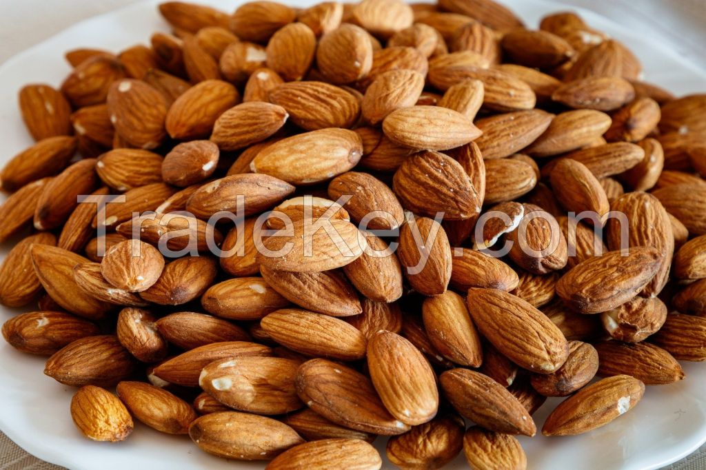 Almonds nuts