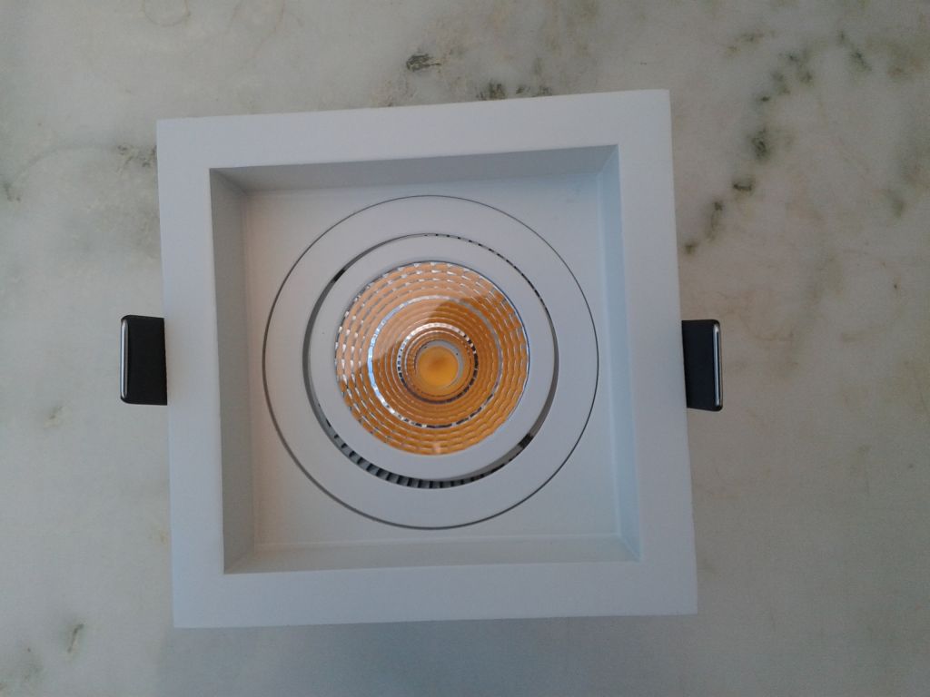 recessed downlight