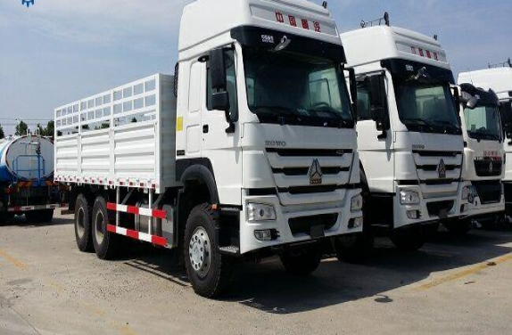 High Roof  Sleepers  Ton Heavy Duty Cargo Truck