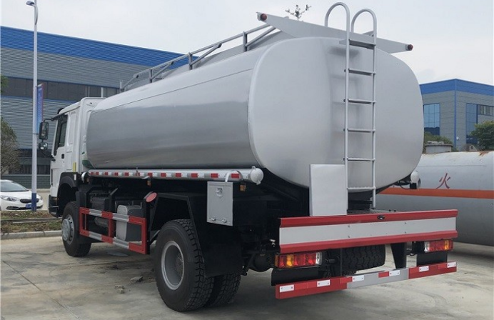 Fuel Tank Truck Oil Tanker Truck