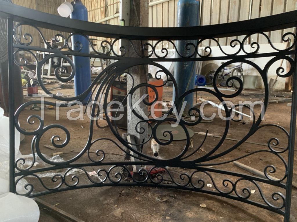 Gorgeous wrought iron balcony railings