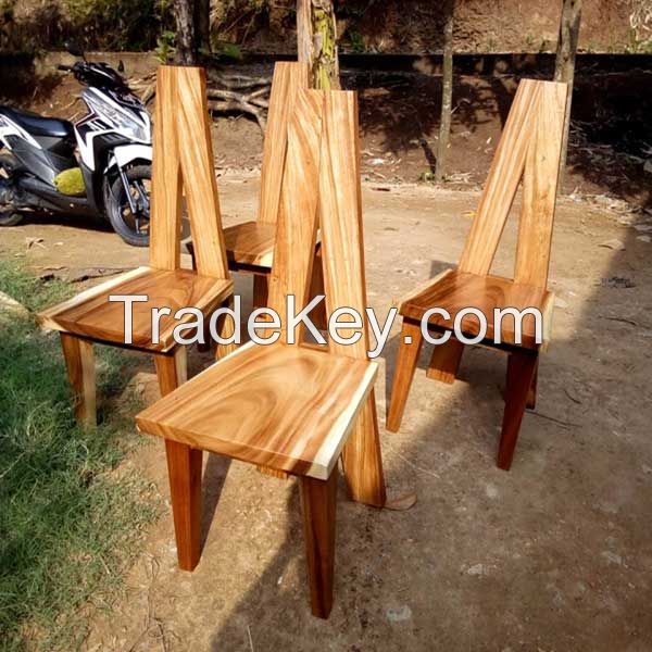 Trembesi Dining Chair With Model A