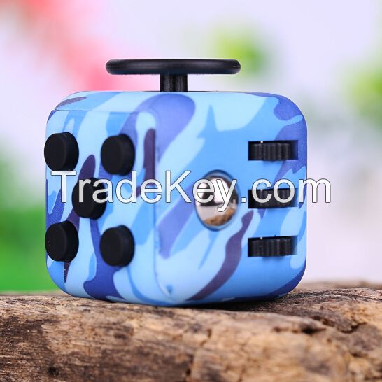 Fidget Cube Spining