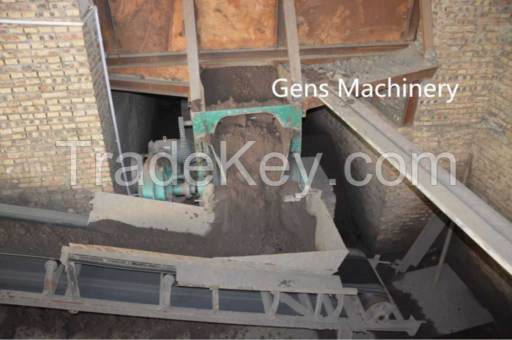 Sell Box Feeder/ brick machine