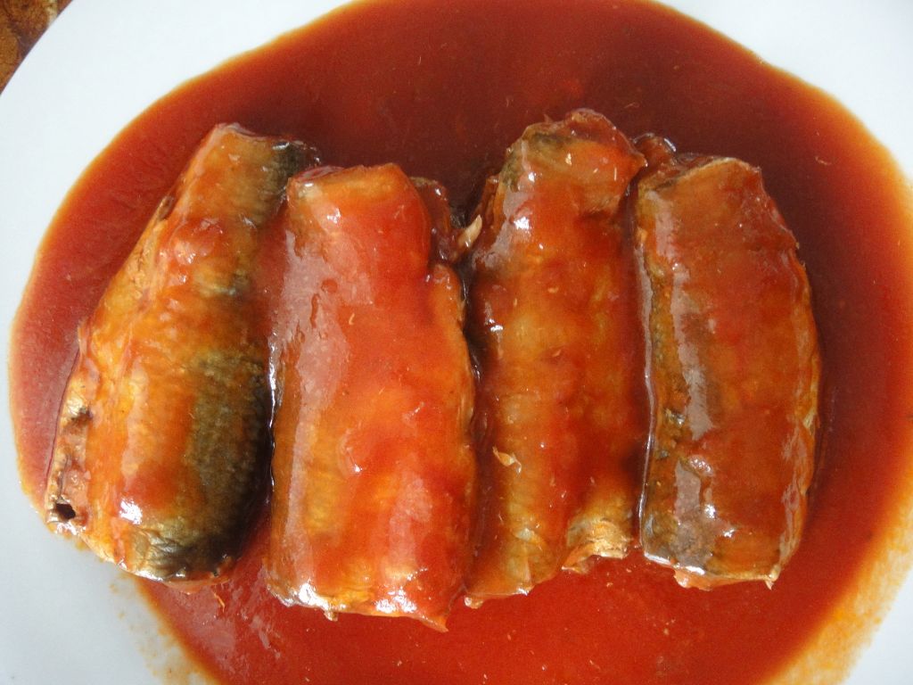 CANNED SARDINE IN TOMATO SAUCE 425G