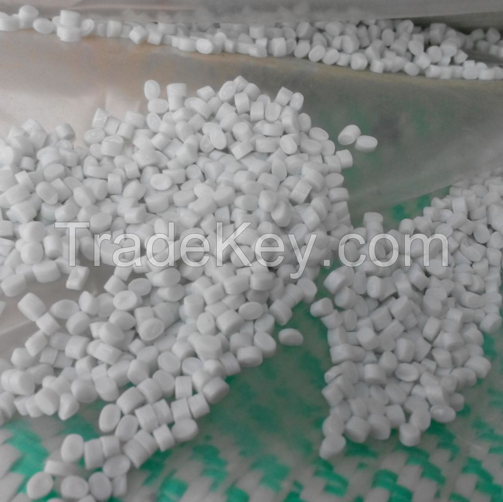 PET GRANULES OFF SPEC