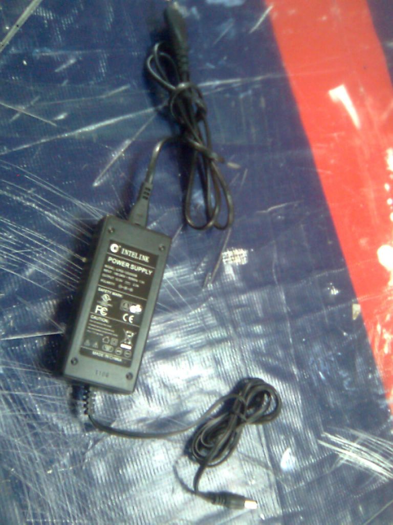 DC12V/24V 2A/5A Power Adapter