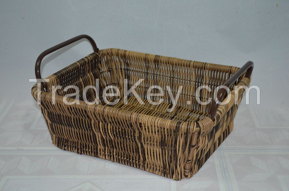 PE RATTAN STORAGE BASKET