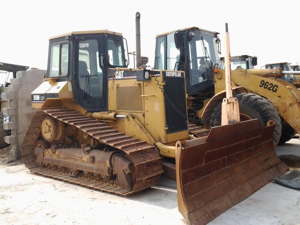 Used Bulldozer CAT D5M-LGP Japan Original