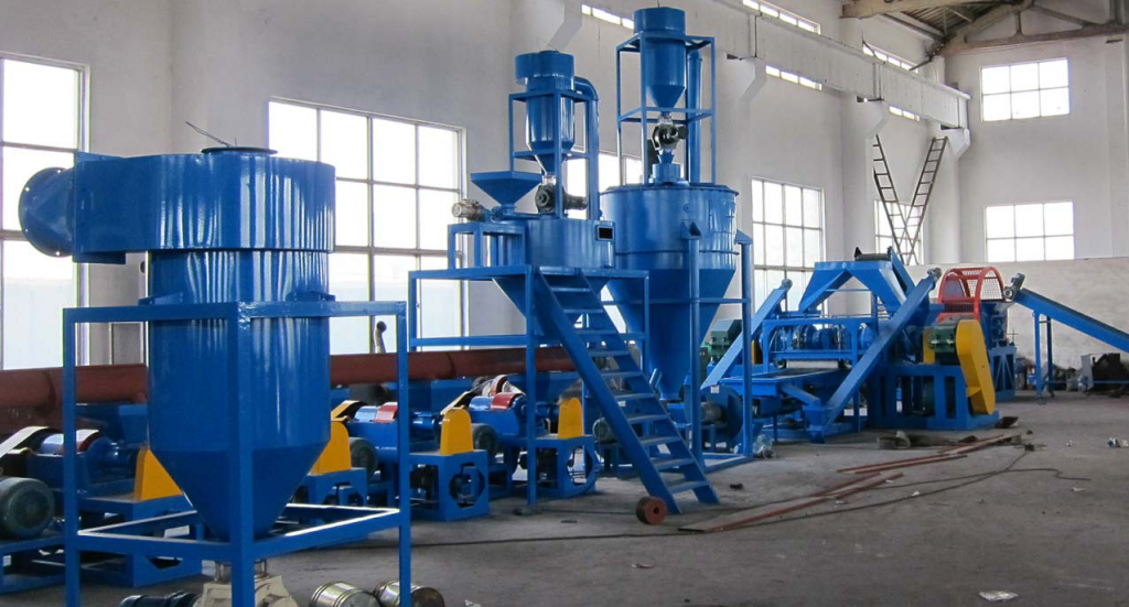 2014 hot sale rubber powder making machine