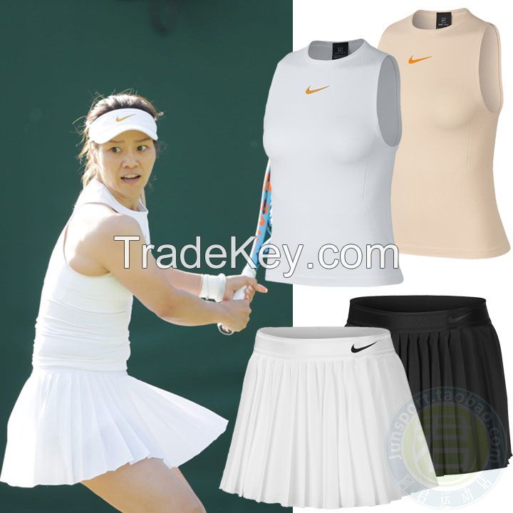 Tennis wear