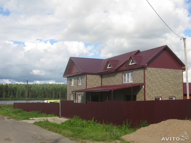 A PERFECT HOUSE BY A RIVERSIDE FOR SALE IN SAINT-PETERBURG, RUSSIA