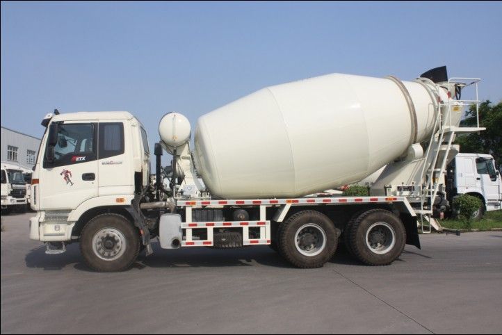 HOWO cement mixer truck to sell