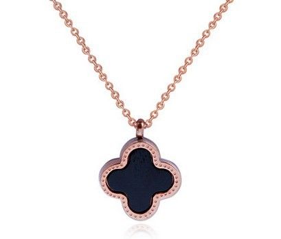 Rose Gold Clover Necklace