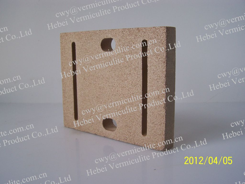 China Vermiculite brick wood stoves firebrick fireplace on sale