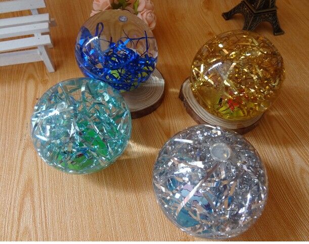 LED flashing bouncing ball