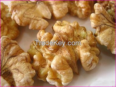 Walnut Kernels