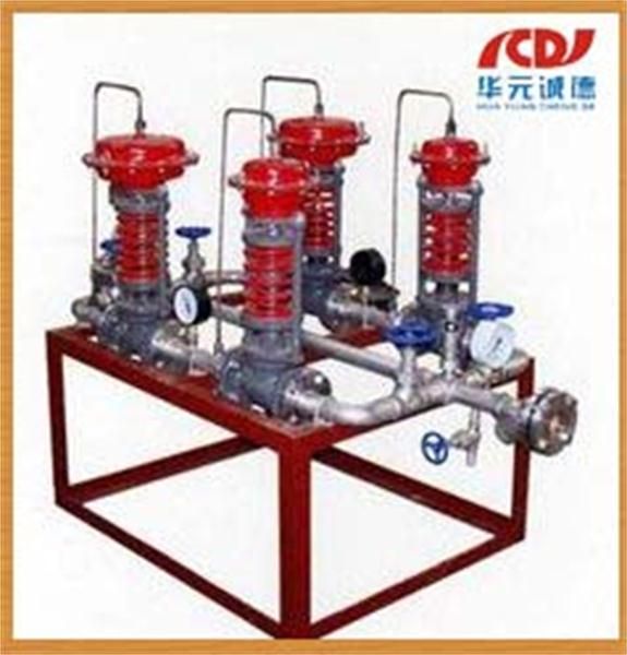 Universal adjustable oxygen gas pressure regulator