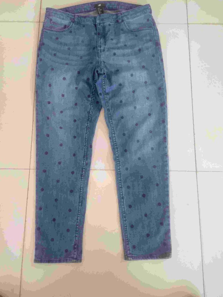 Lady's denim pants