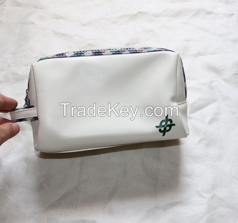 White PU leather Toiletry wallet Bag for Cosmetic