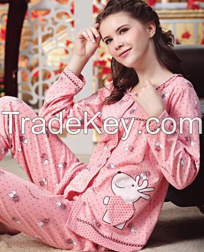 Ladies sleepwear