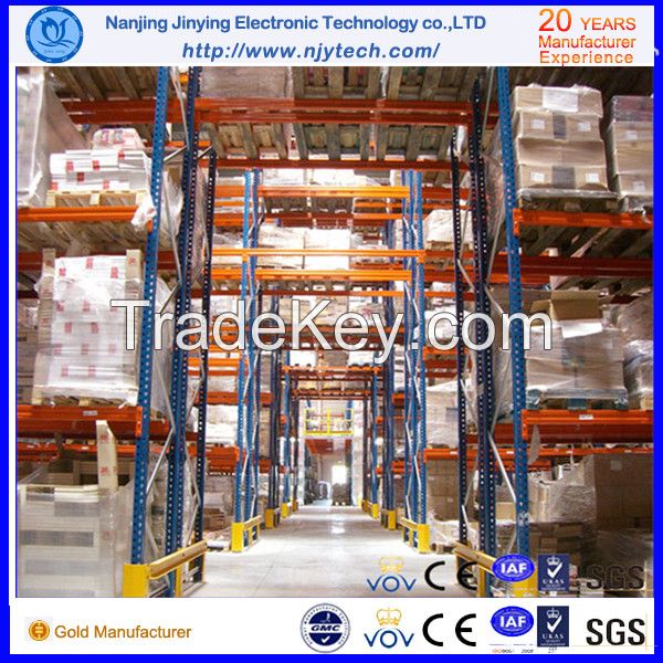 High space utilization heavy duty racking system