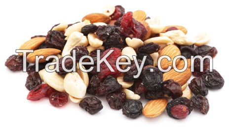 Mixed nuts and dried fruits