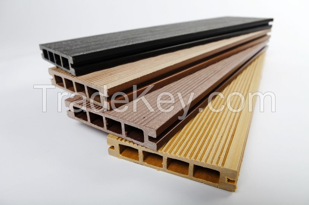 Wood boards, flooring boards, teracce boards, Siding boards.